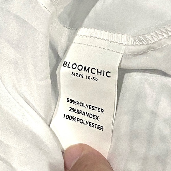 NEW WT - BloomChic Blue Multicolored Maxi Dress with Pockets Size 10 - Picture 11 of 12